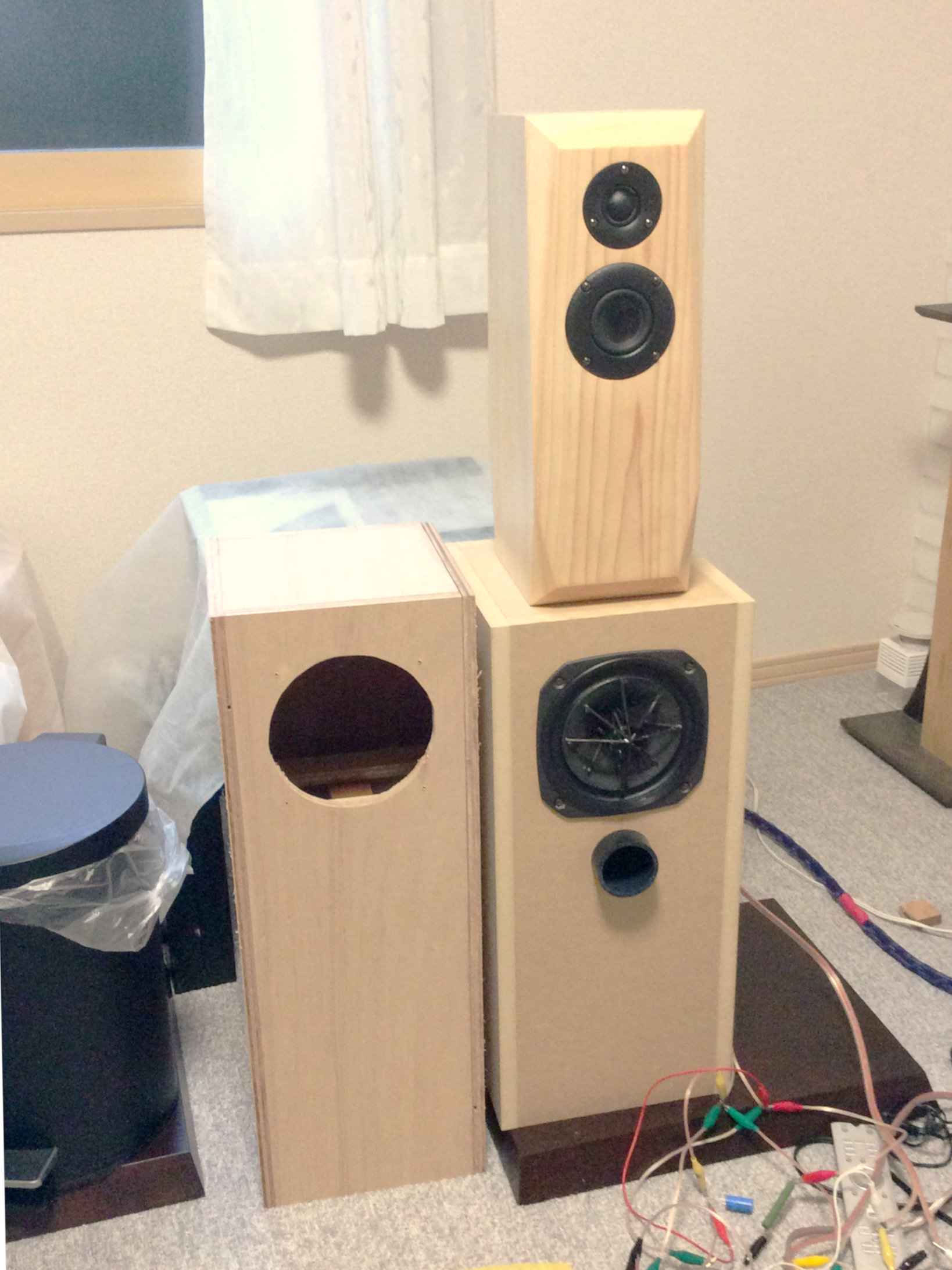 密閉型とバスレフ型の比較